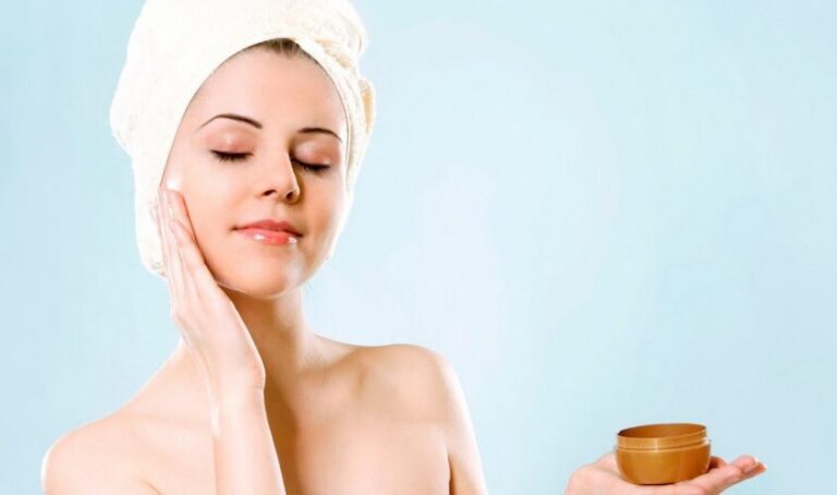 Chăm sóc da buổi tối